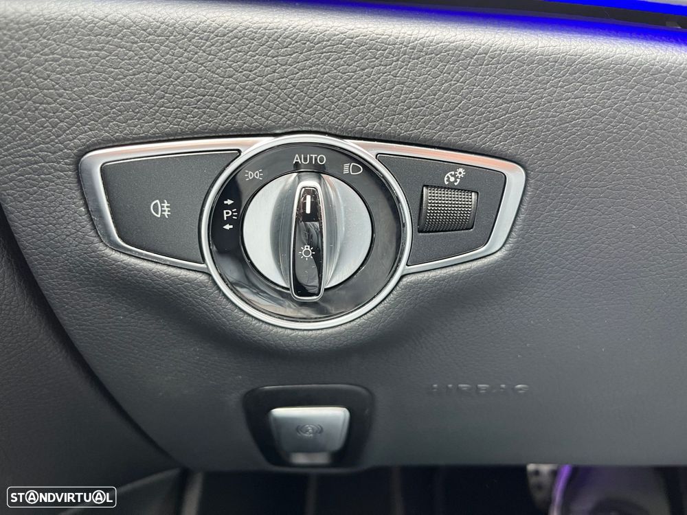 Mercedes-Benz E 300 de 9G-TRONIC AMG Line - 23