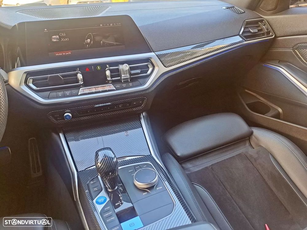 BMW 320 d Pack Desportivo M Pro Auto - 17