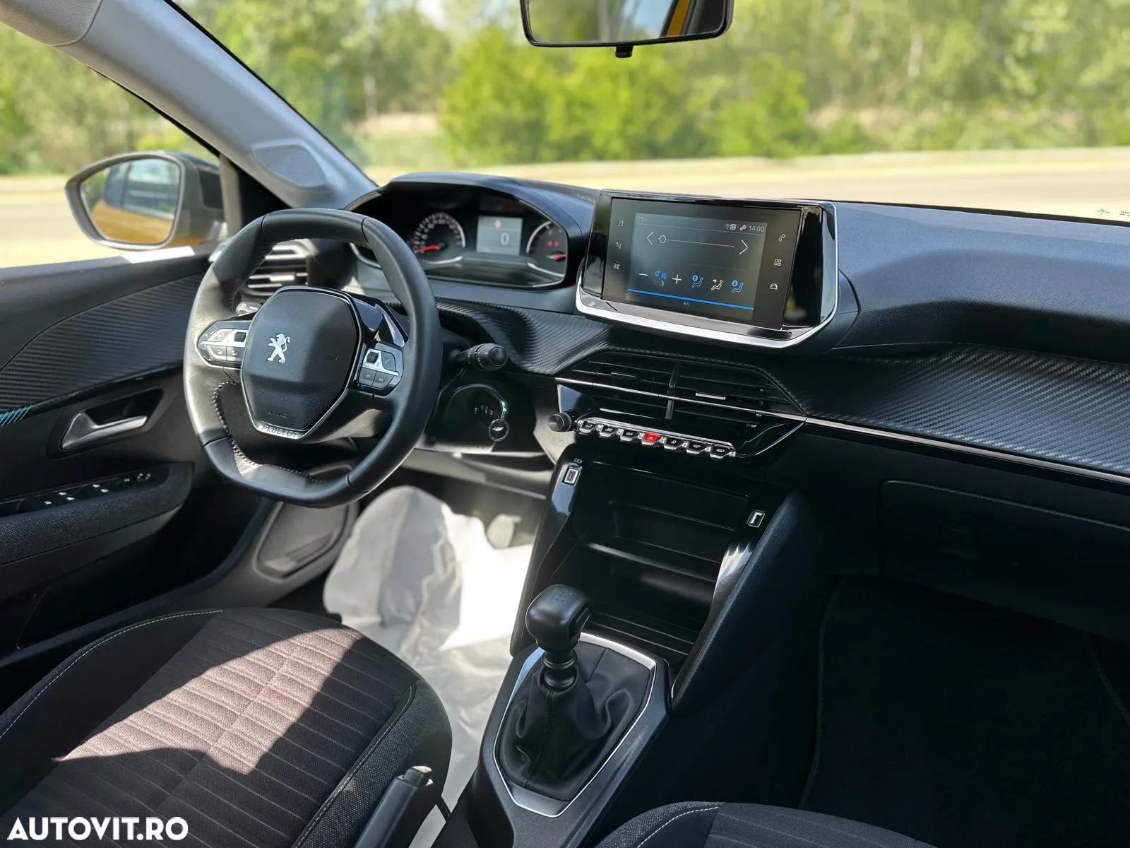 Peugeot 208 PureTech 100 Style - 13