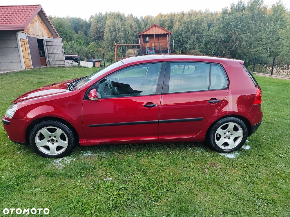 Volkswagen Golf 1.6 FSI Comfortline - 8