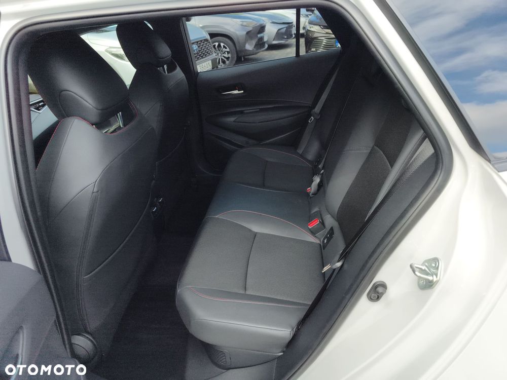 Toyota Corolla - 14