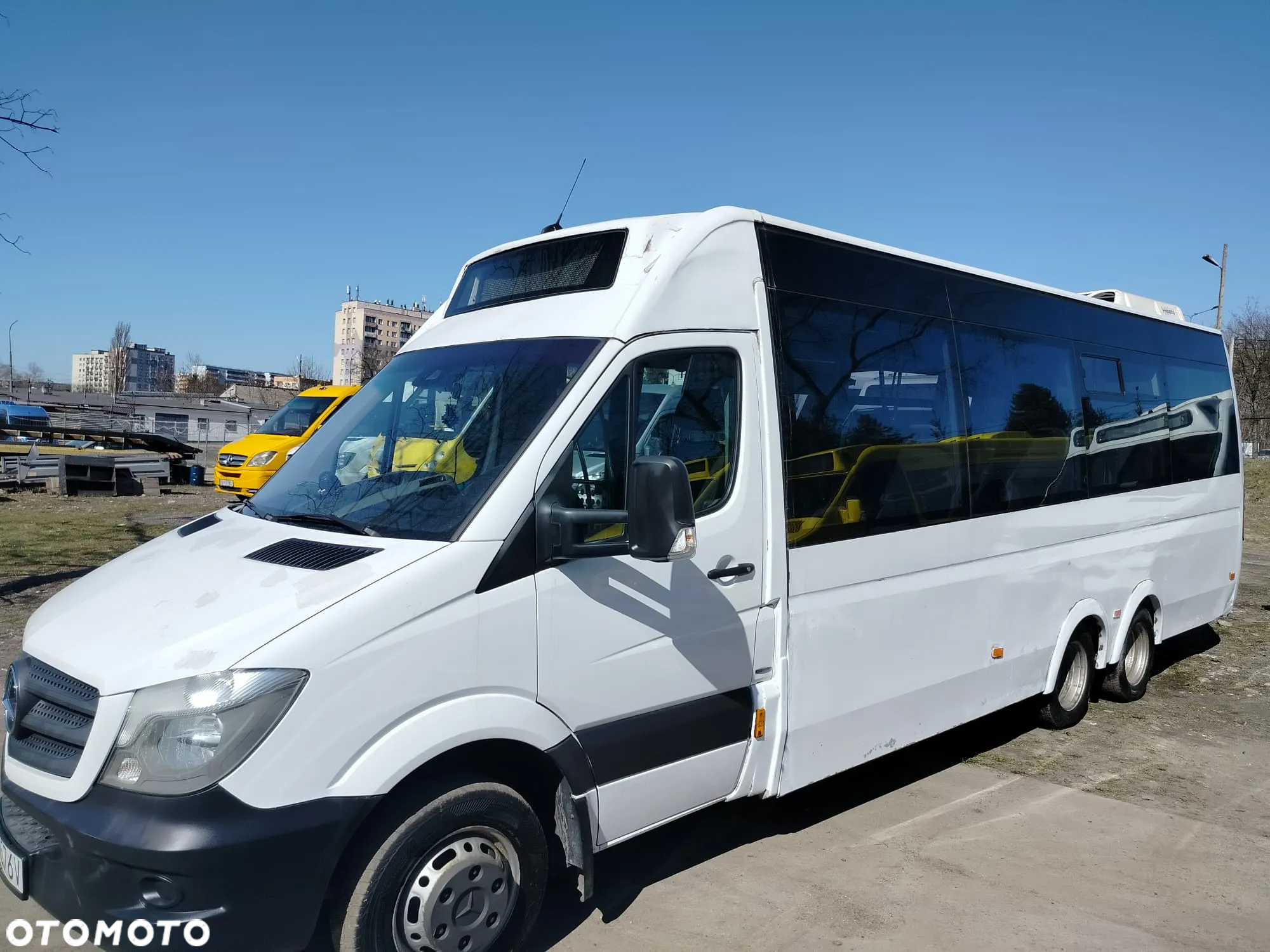 Mercedes-Benz Sprinter - 4