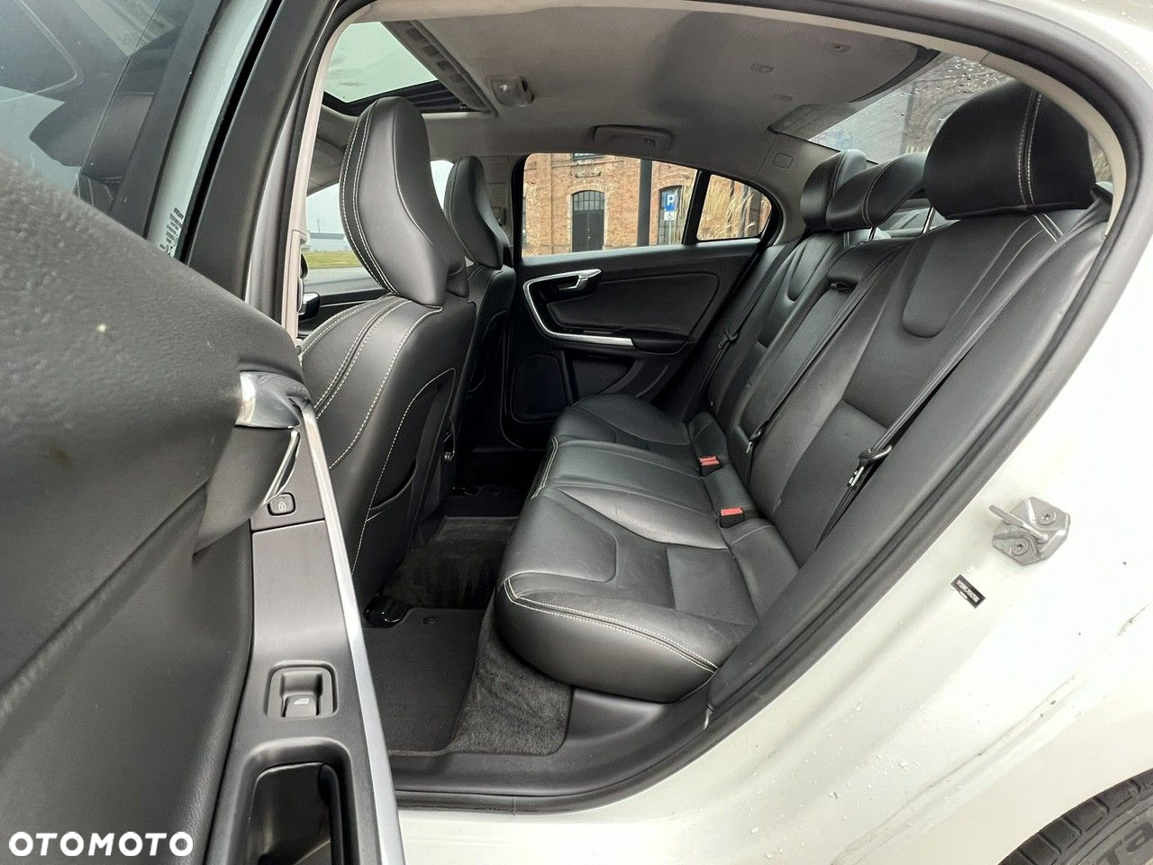 Volvo S60 - 10