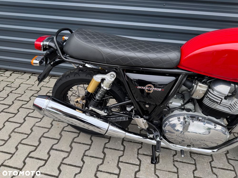 Royal Enfield Interceptor - 18
