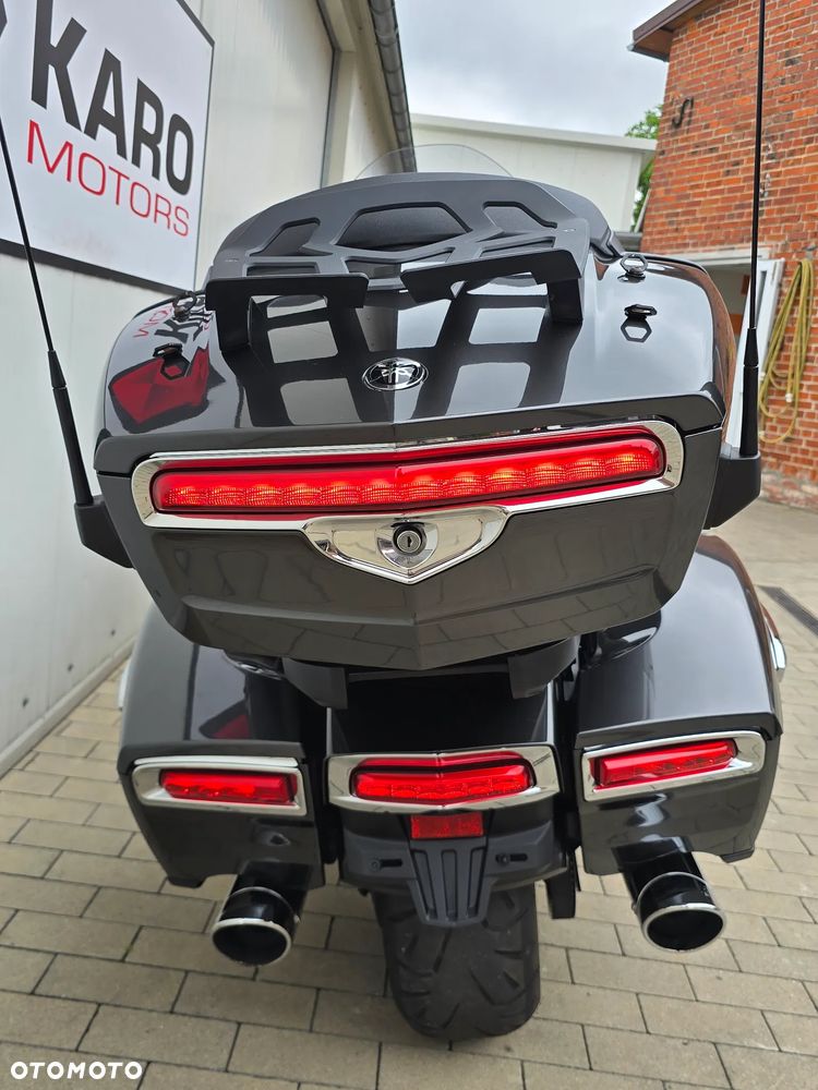 Yamaha Venture - 4