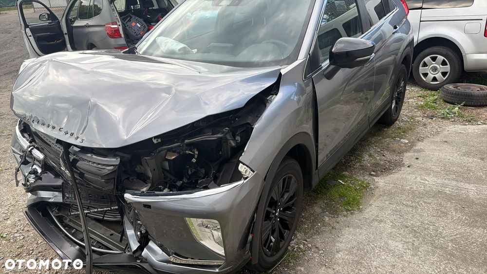 Mitsubishi Eclipse Cross 1.5 T GPF Intense Plus CVT - 26