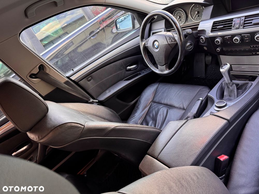 BMW Seria 5 520d - 10