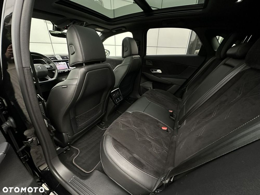 DS Automobiles DS 7 Crossback 1.6 E-Tense Performance Line + - 15