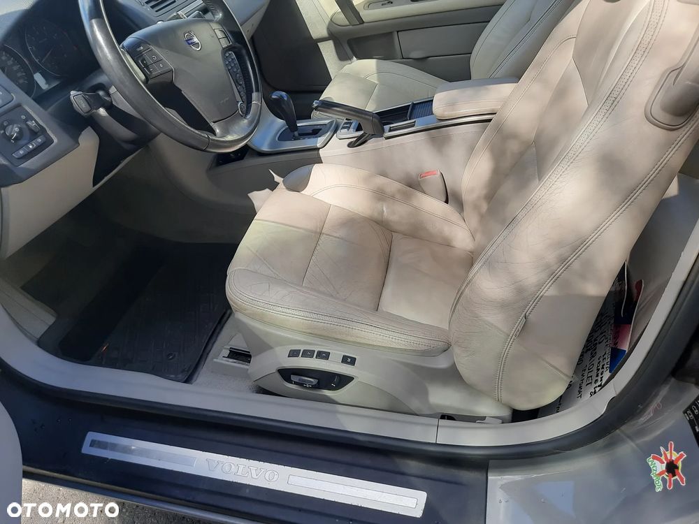 Volvo C70 2.4i Summum - 2