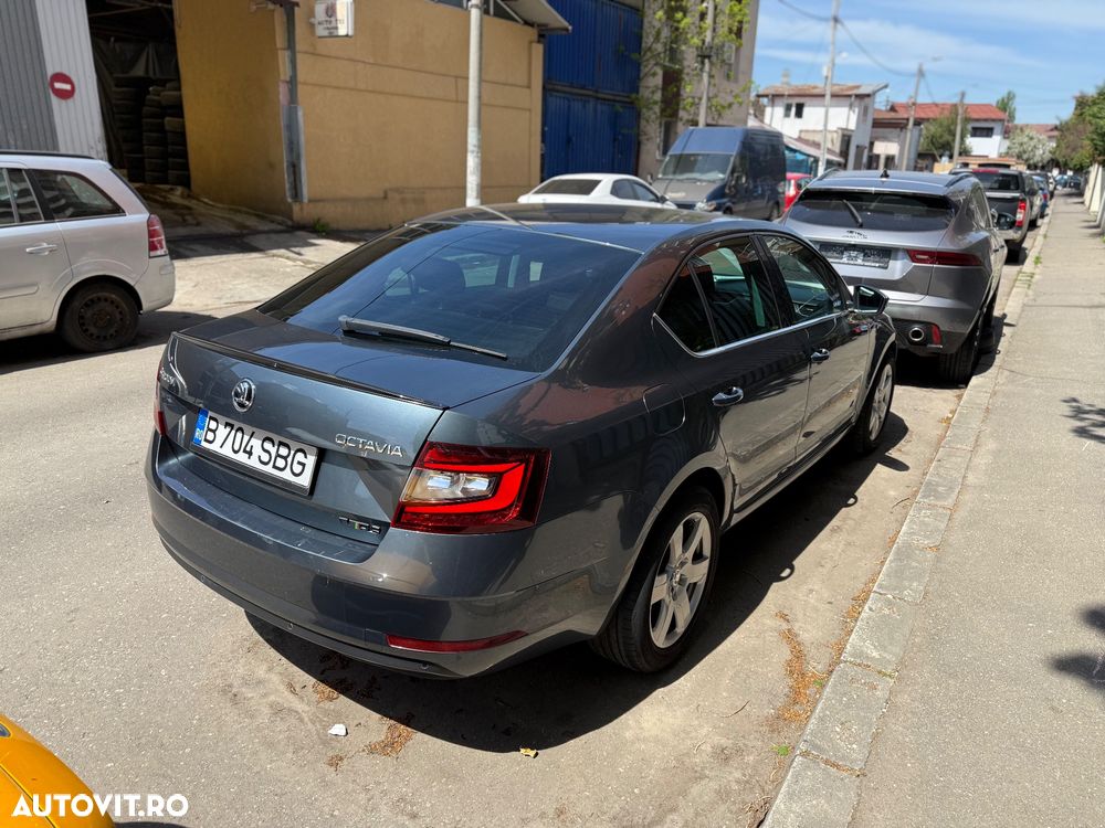 Skoda Octavia 2.0 TDI DSG Style - 27