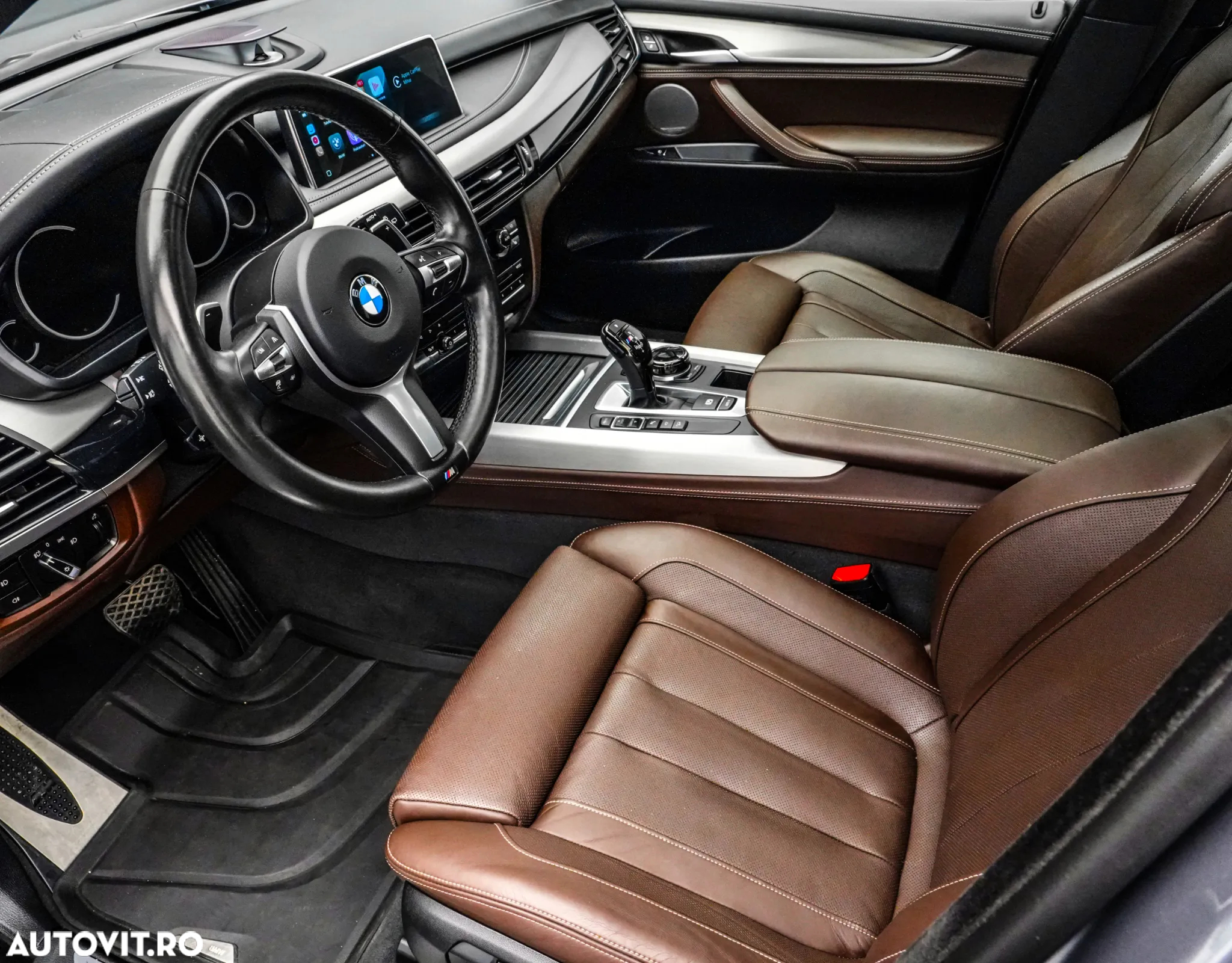BMW X5 M M50d - 11