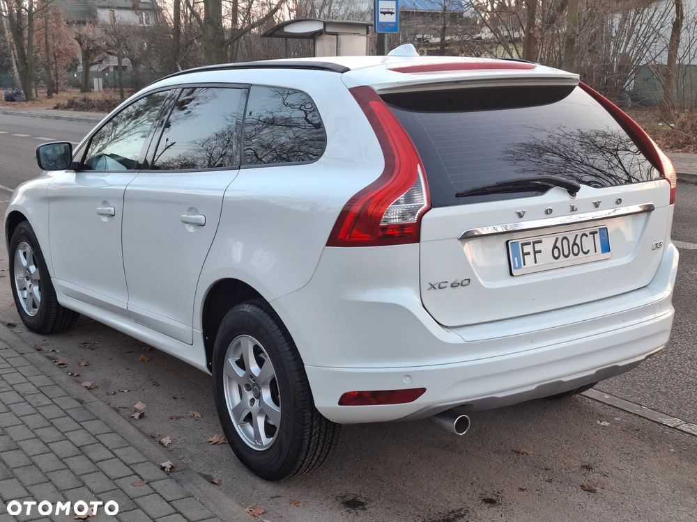 Volvo XC 60 D3 Geartronic Summum - 5