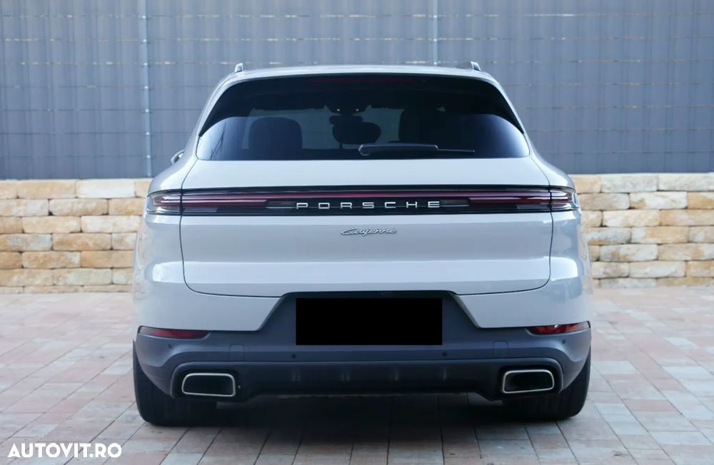 Porsche Cayenne E-Hybrid - 5