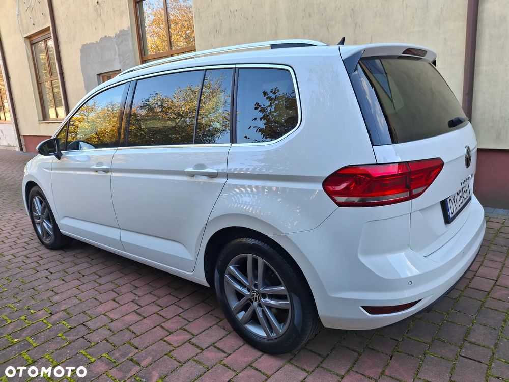 Volkswagen Touran 2.0 TDI BMT Highline DSG - 9