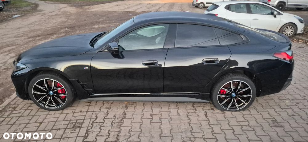 BMW i4 - 5