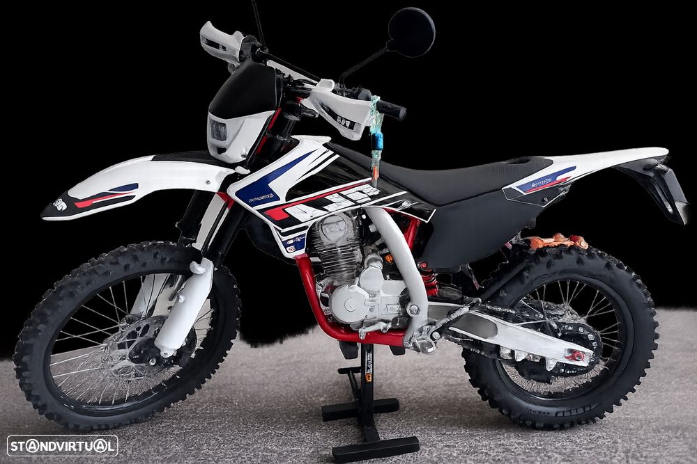 AJP 125 - 1