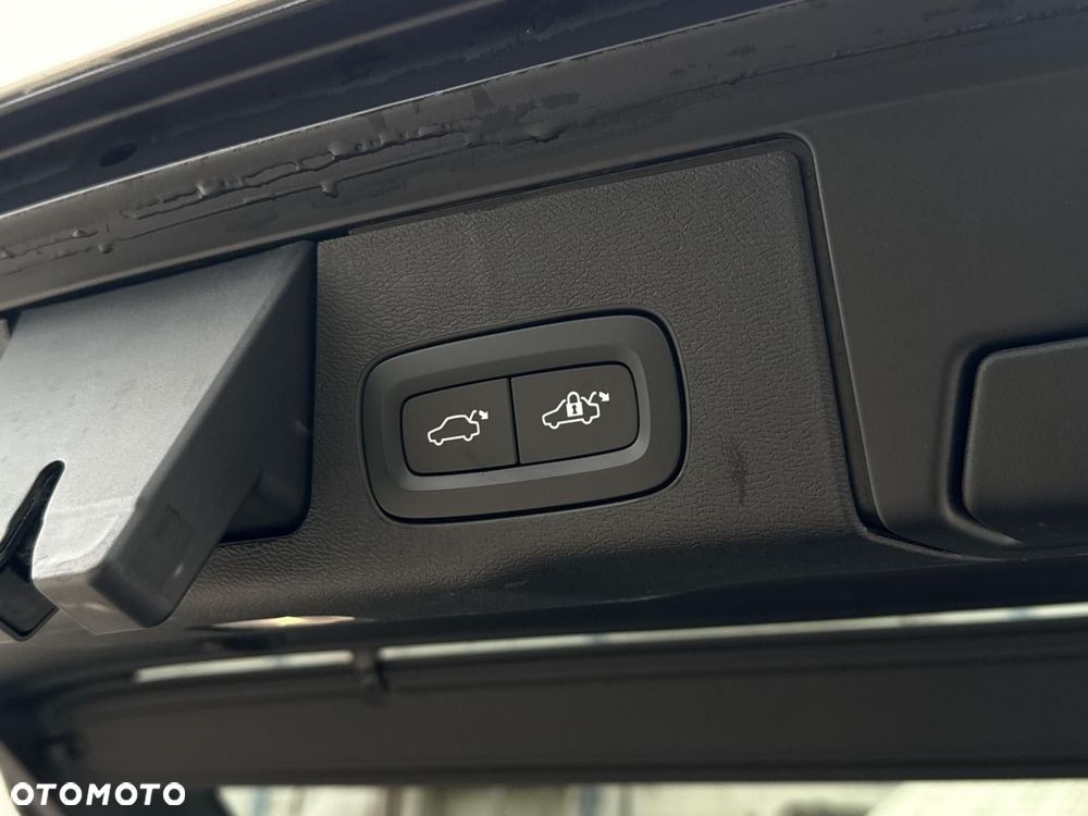 Volvo XC 60 - 21