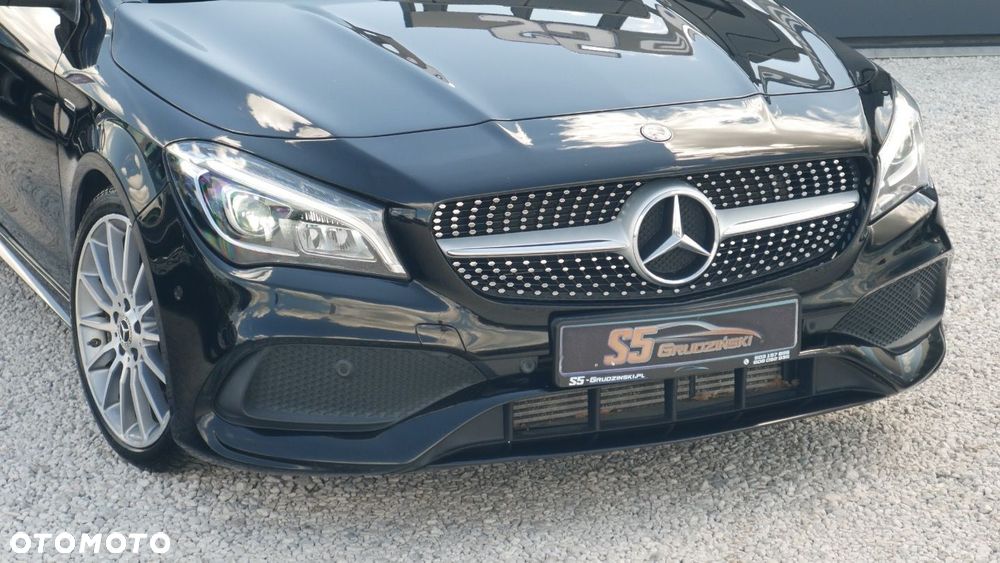 Mercedes-Benz CLA - 23