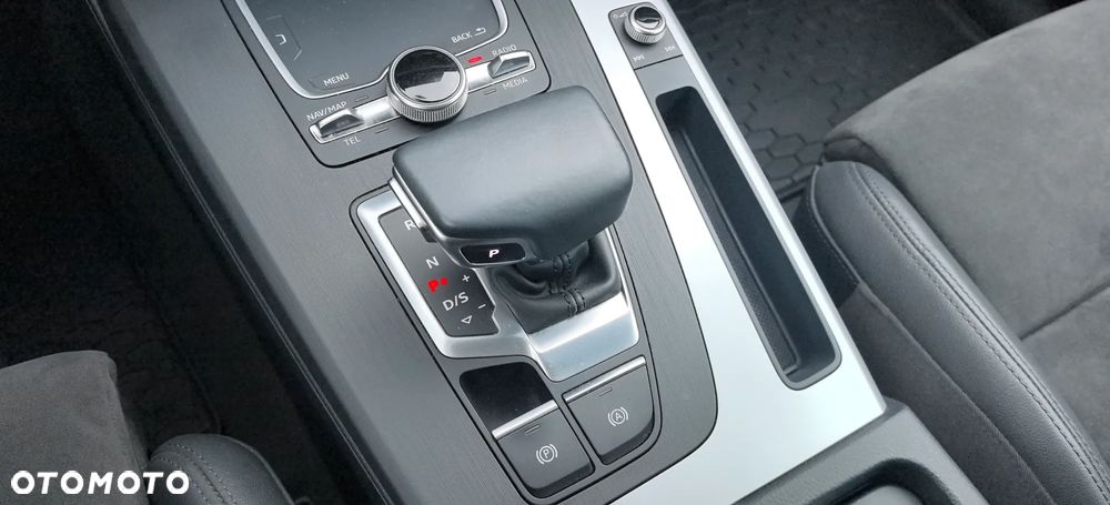 Audi Q5 35 TDI Quattro S tronic - 30