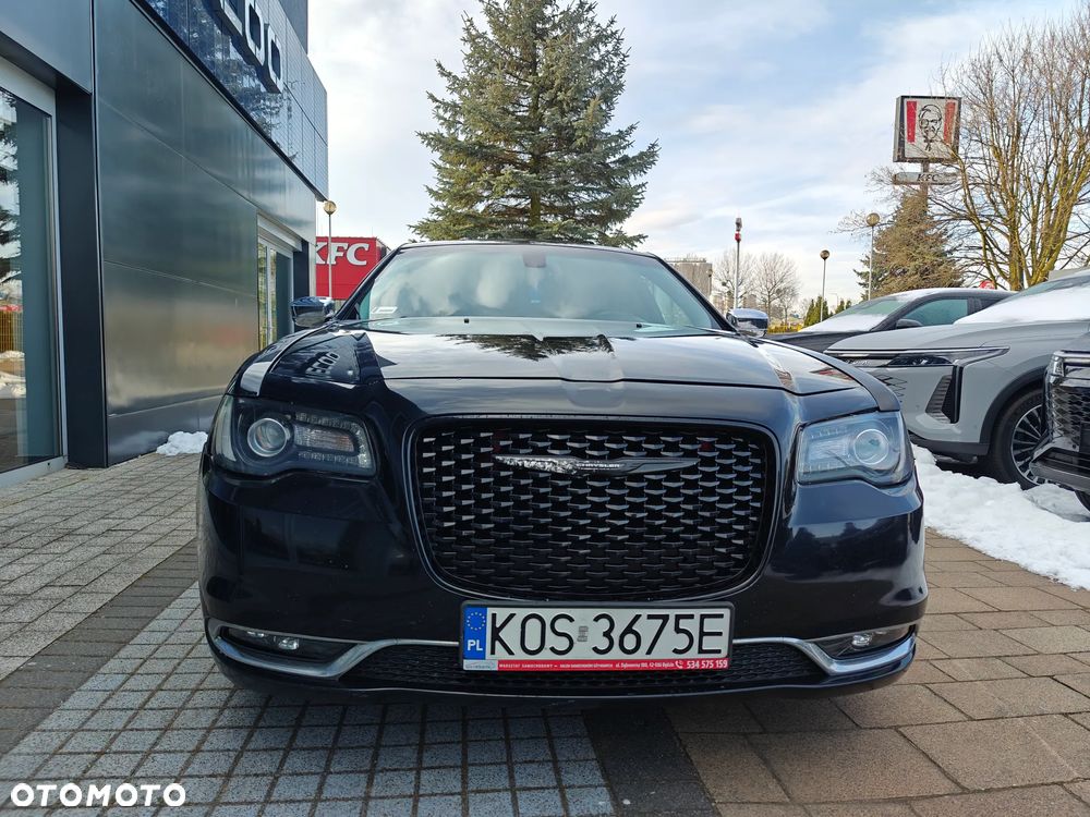 Chrysler 300C 3.5 V6 AWD - 1