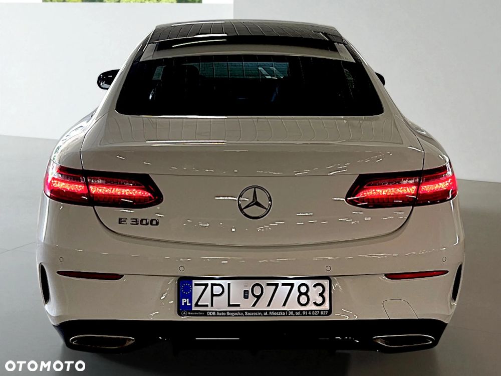 Mercedes-Benz Klasa E - 14