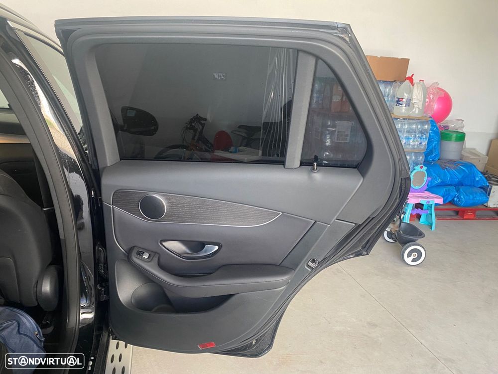 Mercedes-Benz GLC 300 d 4Matic 9G-TRONIC - 11