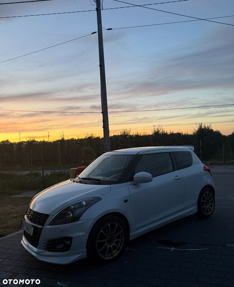 Suzuki Swift - 8