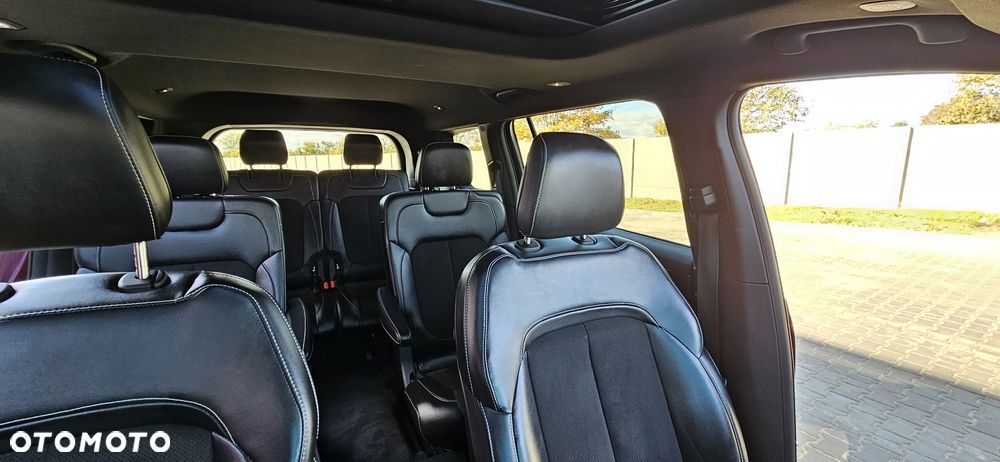 Jeep Grand Cherokee - 20