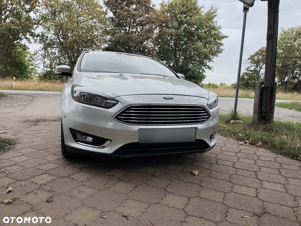 Ford Focus 1.0 EcoBoost Titanium ASS - 3