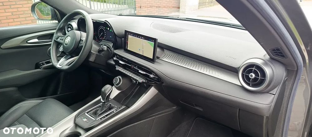 Alfa Romeo Tonale 1.5 T4 GSE mHEV Edizione Speciale DCT - 14