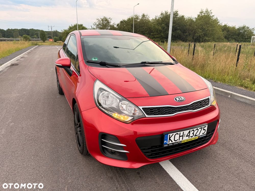 Kia Rio 1.2 L - 5