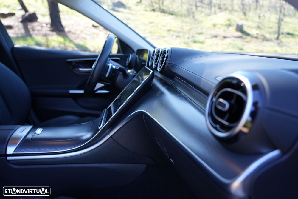 Mercedes-Benz C 300 e 9G-TRONIC Edition AMG Line - 48