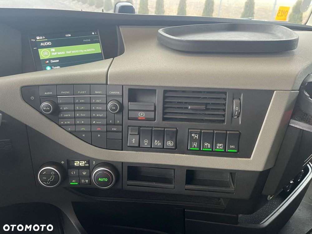 Volvo FH 500 / WERSJA LIMITOWANA / PEŁEN SERWIS / GLOBETROTTER XL / XENON - 25