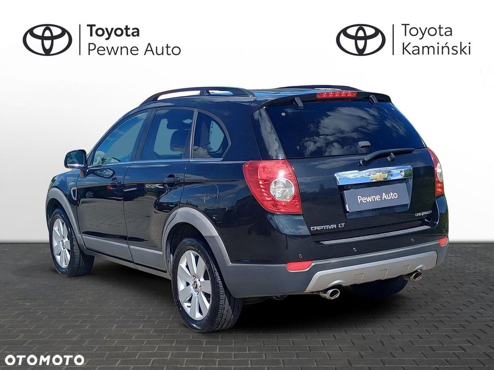 Chevrolet Captiva 2.0 d LT high 5os - 3
