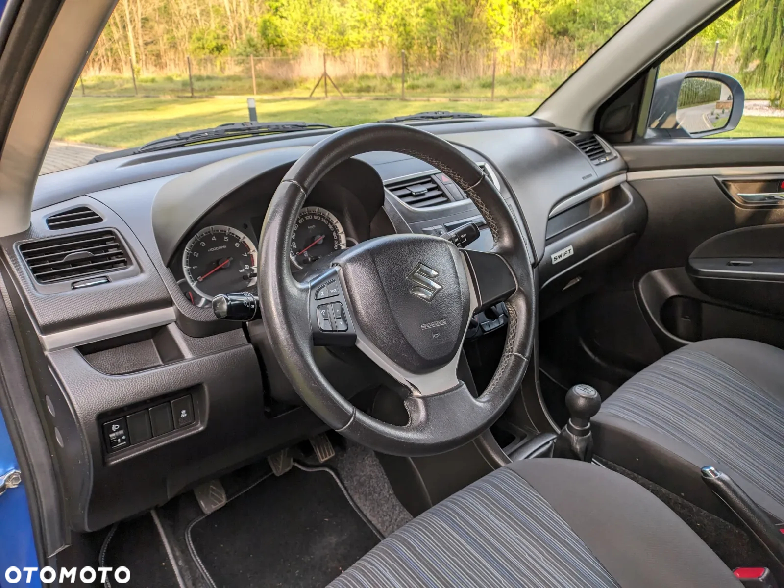 Suzuki Swift 1.2 Club - 12