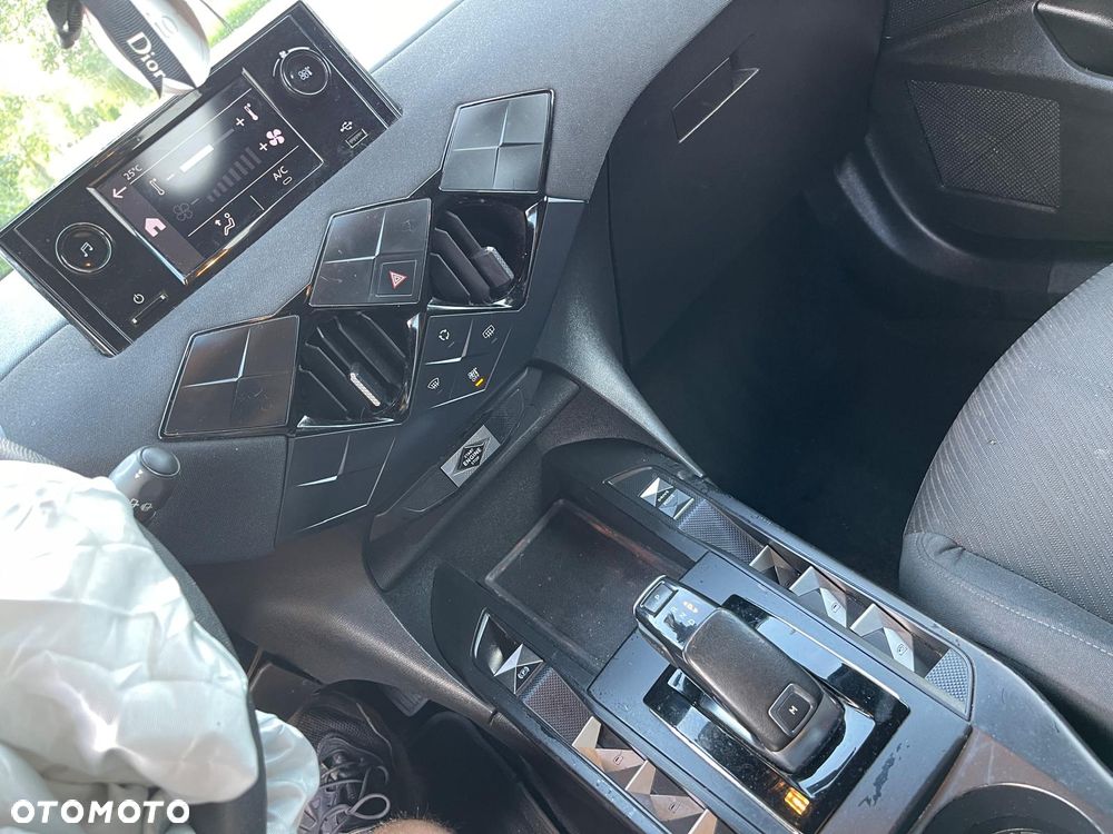 DS Automobiles DS 3 Crossback 1.2 PureTech Chic - 14