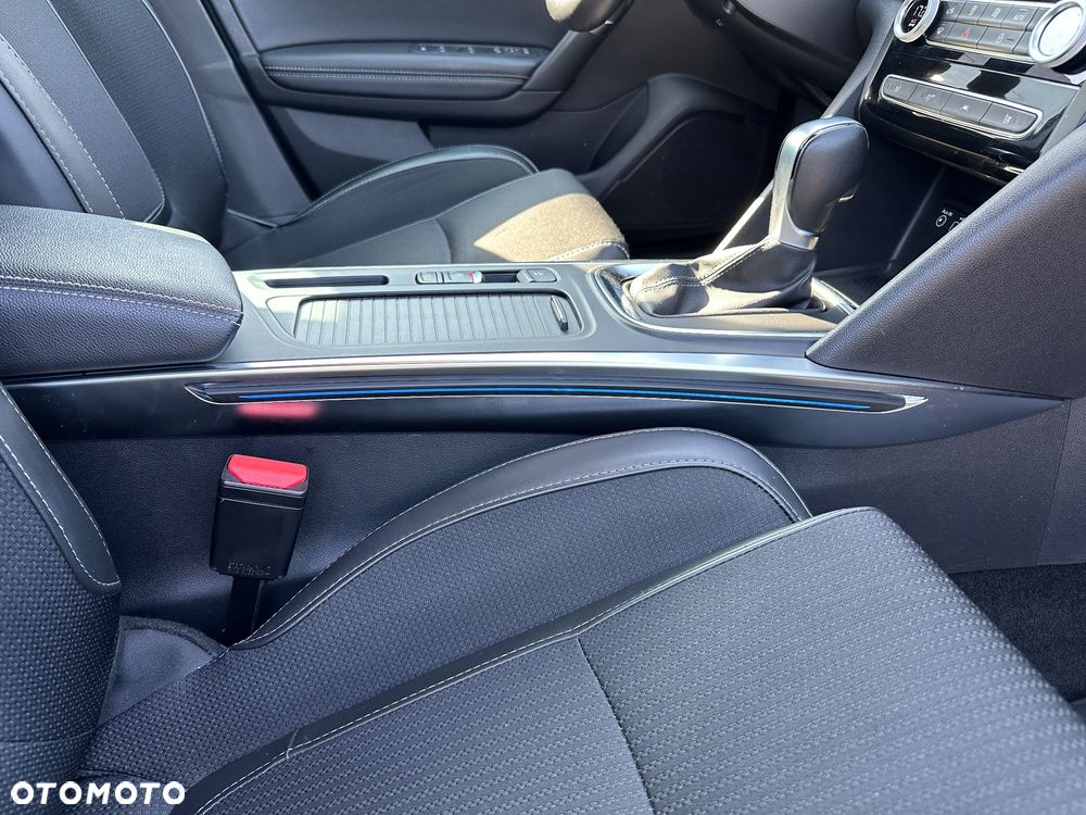 Renault Megane 1.3 TCe FAP Techno EDC - 19