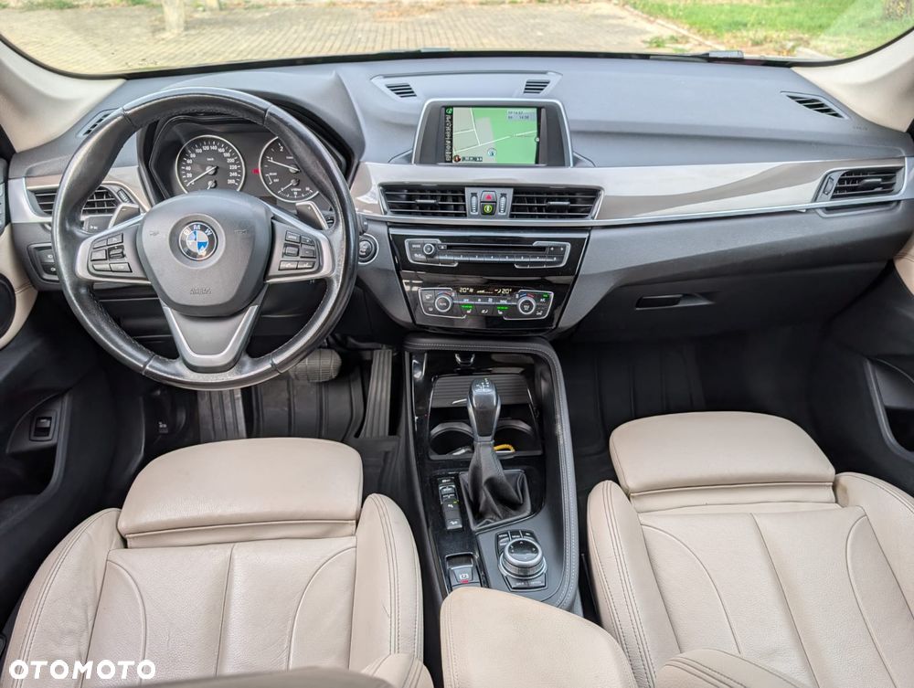 BMW X1 xDrive18d Sport - 28