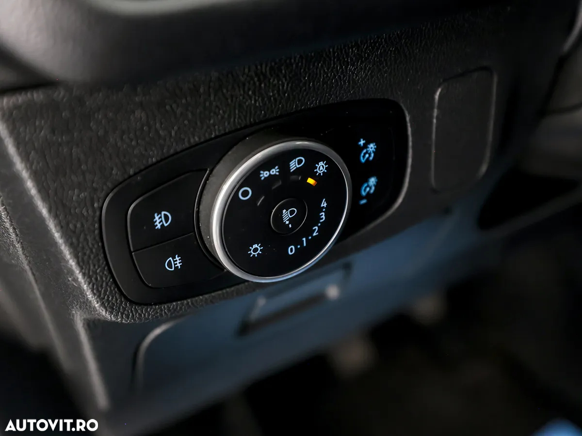 Ford Focus 1.5 EcoBlue Start-Stopp-System COOL&CONNECT - 22