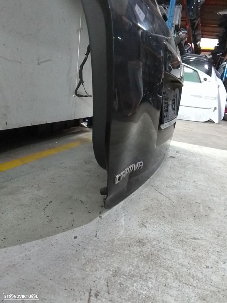 Tampa Da Mala Chevrolet Captiva (C100, C140) - 4