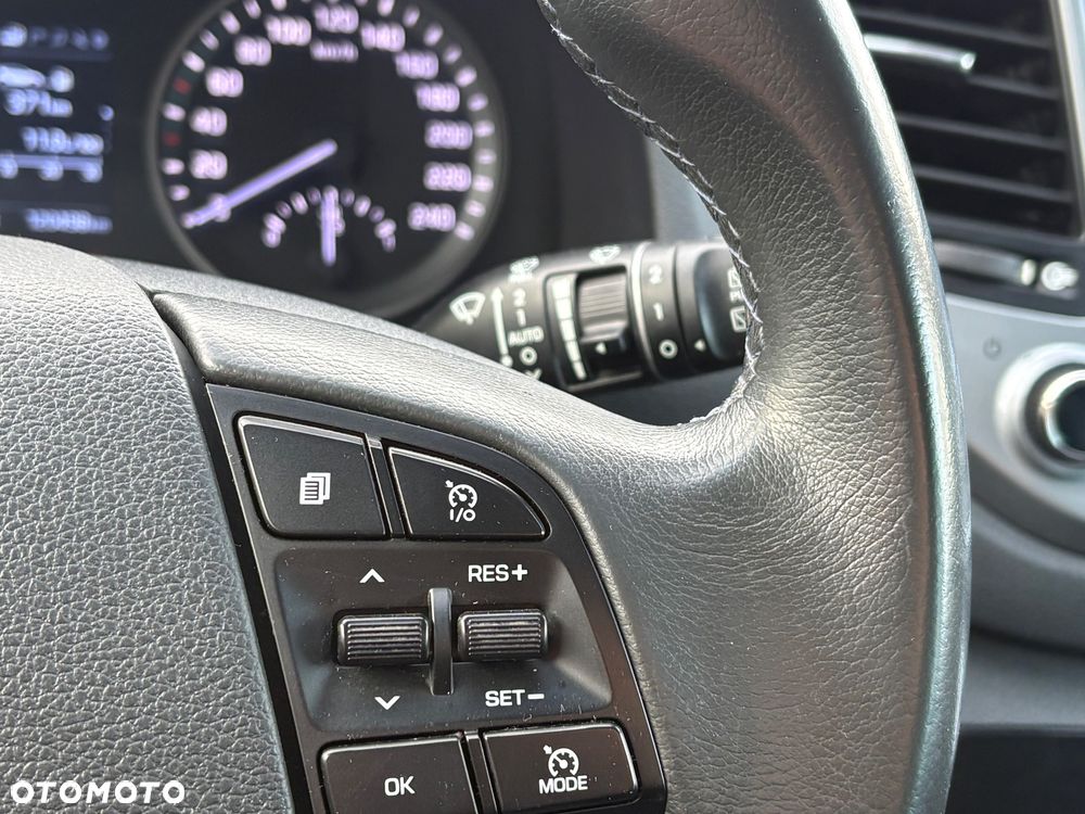 Hyundai Tucson blue 1.7 CRDi 2WD Style - 25