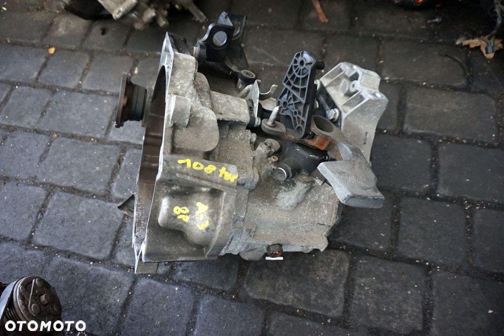 SKRZYNIA BIEGÓW MANUALNA A3 8P LIFT 1.6 8V LVN AUDI 2008-2013 - 2