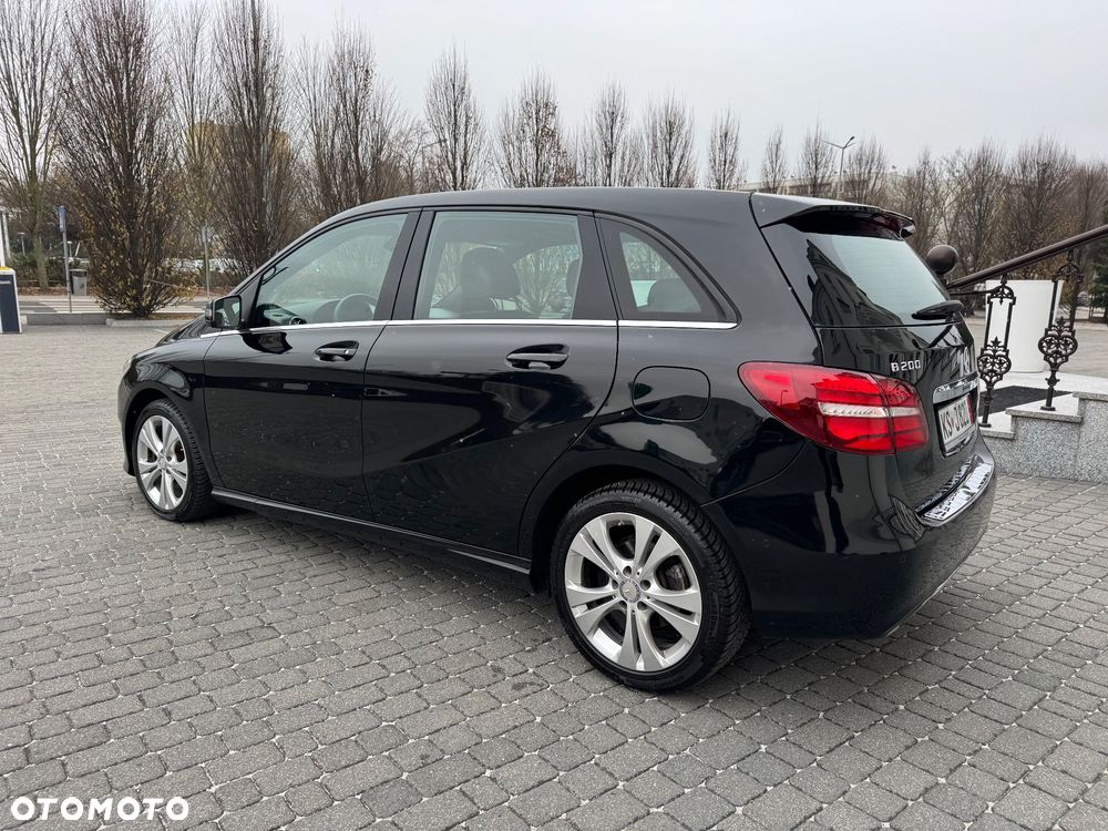 Mercedes-Benz Klasa B 200 CDI (BlueEFFICIENCY) 7G-DCT - 12
