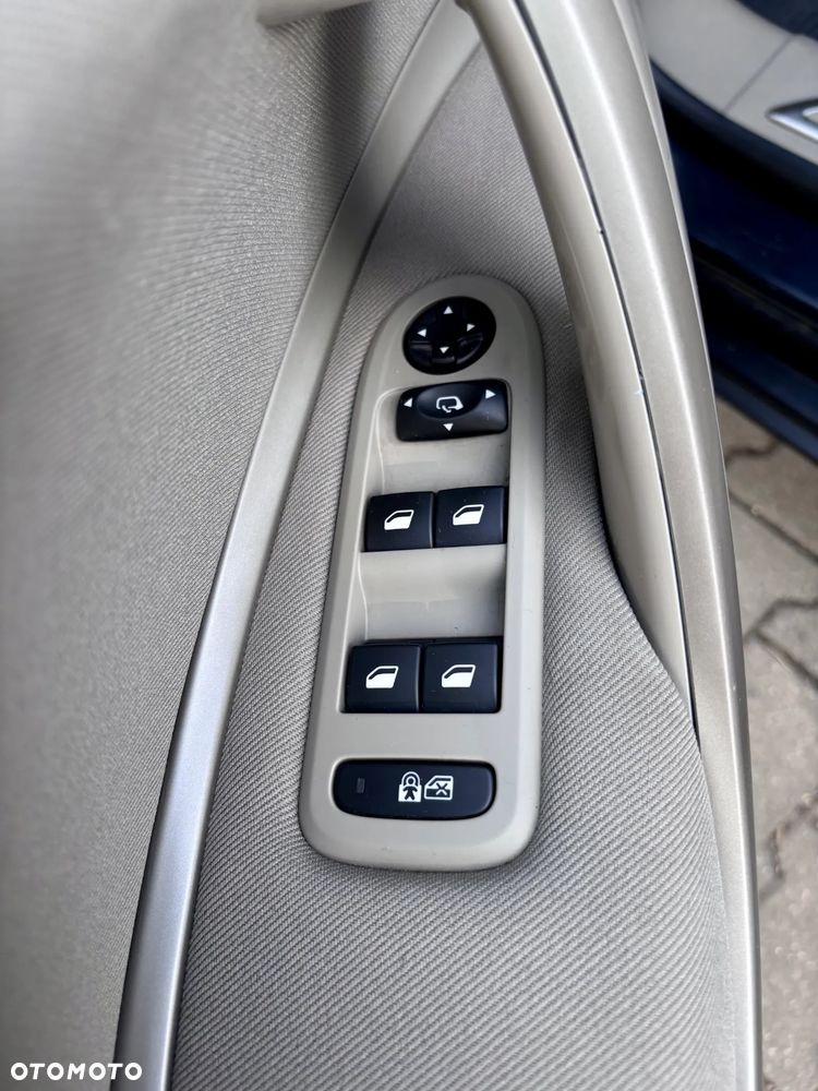 Citroën C5 2.0 HDi Exclusive - 22