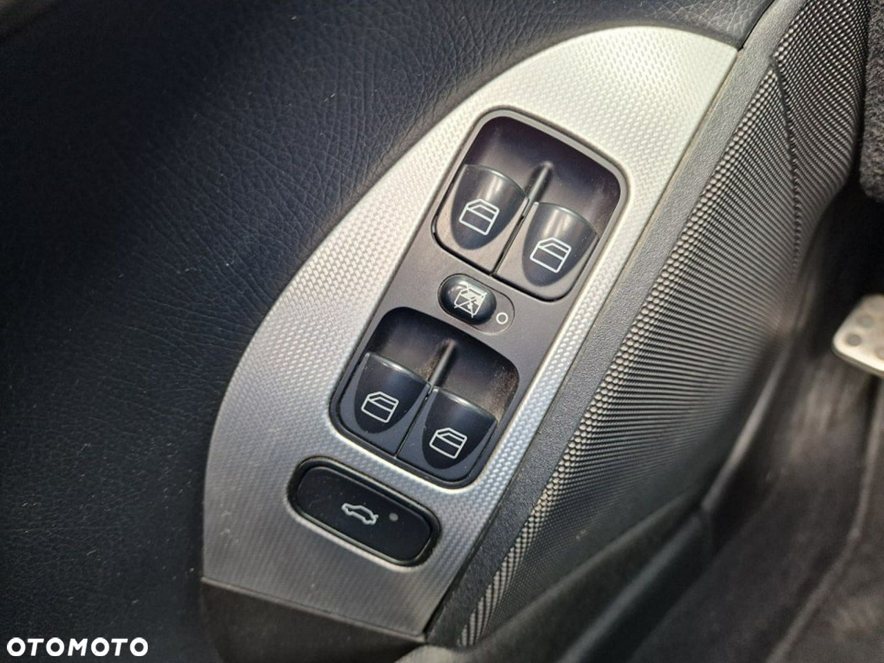 Mercedes-Benz CLK Cabrio 350 7G-TRONIC Avantgarde Sport Edition - 11