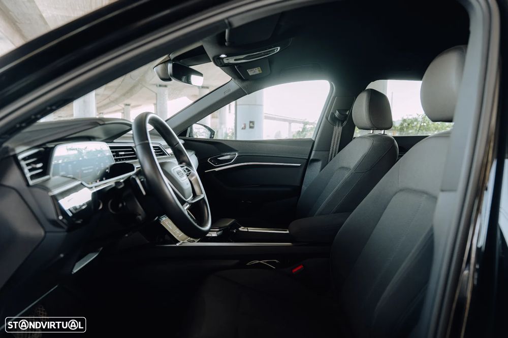 Audi e-tron 55 quattro S line - 23