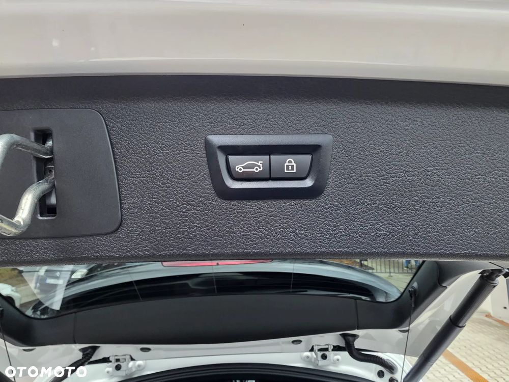 BMW Seria 2 225xe iPerformance - 12