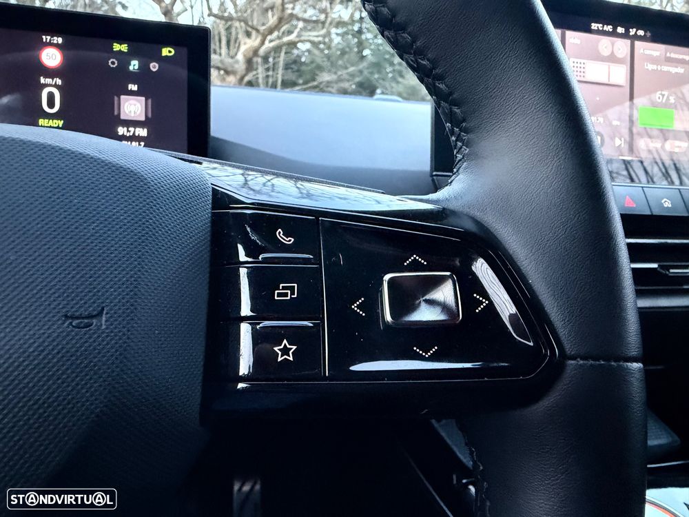 MG MG4 64 kWh XPower Luxury - 46