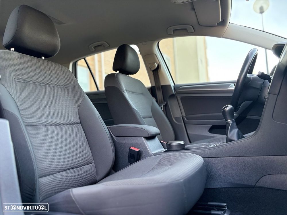 VW Golf 1.6 TDI Stream - 12