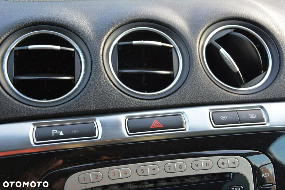 Ford S-Max 2.0 Titanium - 29